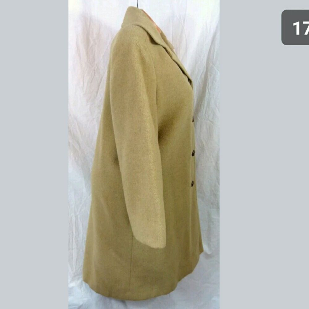 Denise Originals Medium Long  Camel Hair Coat - Picture 4 of 8